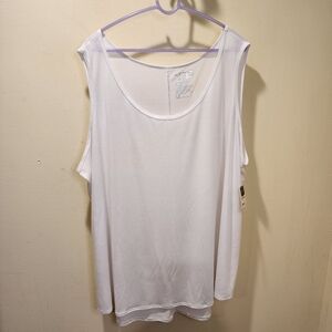 Terra & Sky Women's Plus size white tank top 3X NWT